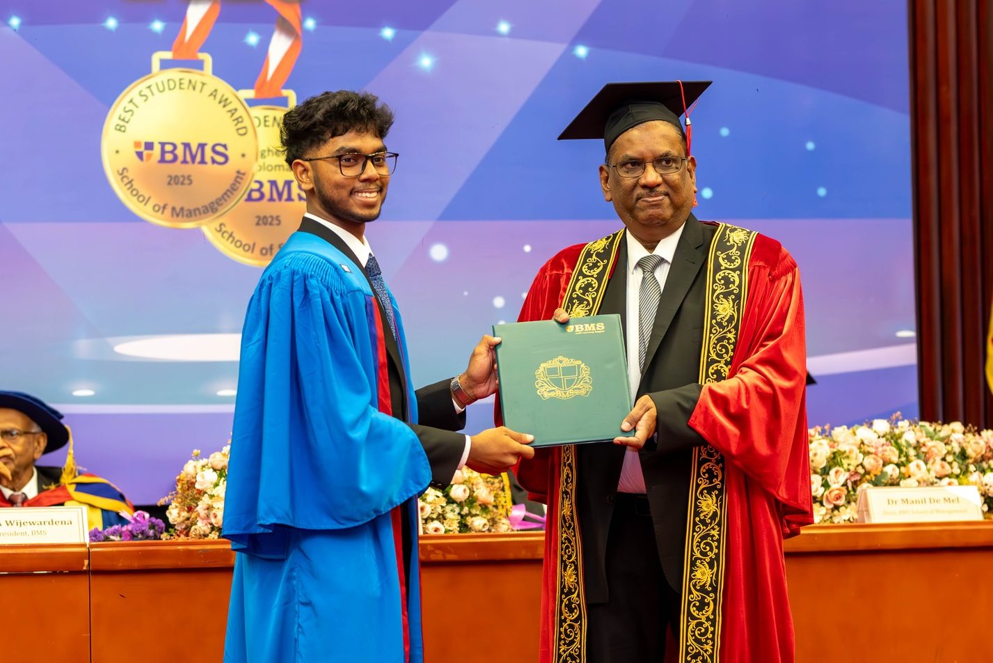 Pearson BTEC HND in Business - BMS